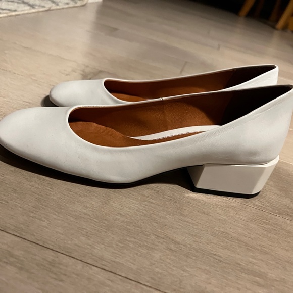 L’Intervalle Armini White Leather Shoes - Picture 3 of 4